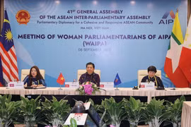 Female parliamentarians play important role in securing jobs, income for women workers