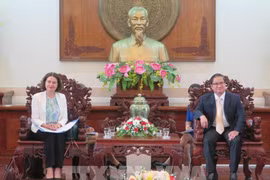 Can Tho, Australia enhance partnership in education, infrastructure