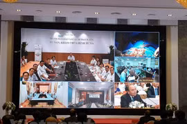 Deputy PM chairs teleconference on COVID-19 fight in new situation 