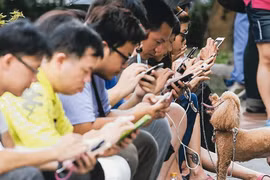 Mobile internet subscribers in Cambodia down due to COVID-19