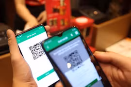 Vietnam sees surge in popularity of contactless payments