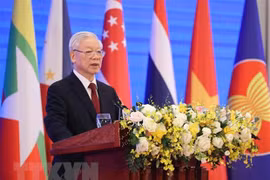 Top Vietnamese leader affirms maintaining peaceful, stable, cohesive and united ASEAN region