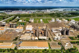 Ba Ria-Vung Tau seeks to develop LNG-fueled power projects 