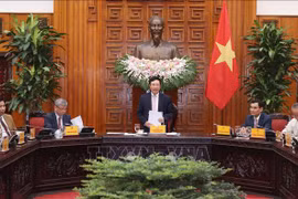 Deputy PM meets Vietnam-ASEAN Association for Economic Cooperation Development delegation