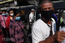 Cambodian government to stock food, help farmers