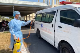 Health condition of 42 COVID-19 patients in HCM City sees improvement 