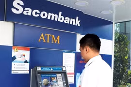 Organisations rush to sell Sacombank shares to retrieve debts