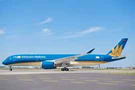 Vietnam Airlines wins three prestigious travel awards