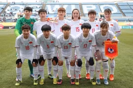Vietnamese women prepare for match against Australians