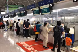 Over 230 Vietnamese citizens flown home from Thailand