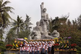 Quang Ngai province commemorates victims of Son My massacre