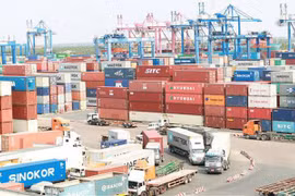 Vietnam posts trade deficit of 176 million USD in two months