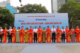 Photo exhibition on Party opens in HCM City 