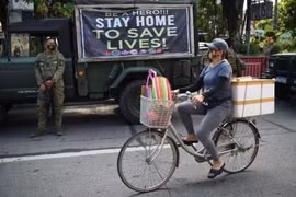 Philippines encourages walking, biking amid COVID-19 lockdown