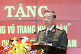 Public security force sent to southern battlefields receives hero title