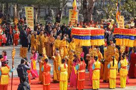 Bai Dinh Pagoda Festival opens in Ninh Binh