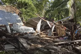 Philippines: 6.7-magnitude earthquake kills at least one 