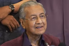 Malaysian King accepts PM Mahathir’s resignation