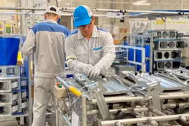 Japanese firms increase investments in advanced tech in Vietnam