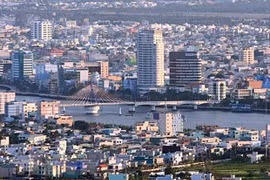 Real estate expert proposes policy allowing foreigners to own land