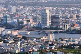 Real estate expert proposes policy allowing foreigners to own land