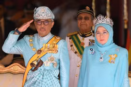Malaysian King consults lawmakers to decide new PM