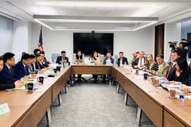 Room for Vietnam-US farm produce trade remains huge: roundtable 