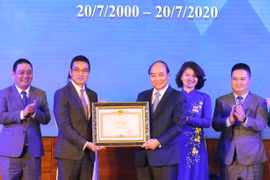 Stock market celebrates 20th birthday