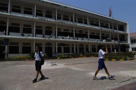 Cambodia: school opening to be delayed till year’s end