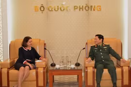 Defence Minister hosts Australian, Armenian ambassadors