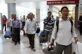 Vietnam suspends sending workers to Middle East 