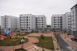 Banks cut home loan interest rates