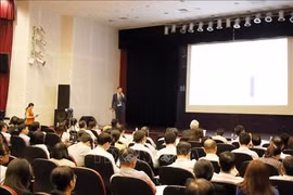Commercialising research results needs collaboration between gov’t, firms