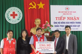 Vietnamese community in US supports flood-hit victims in Phu Yen