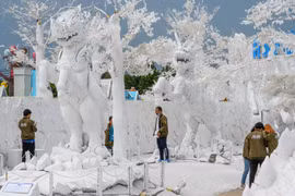 Thailand to allow more foreign entries from October 
