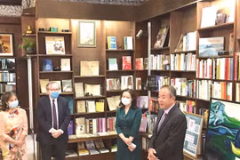 Translations of masterpiece displayed in Paris
