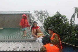 Gov't issues resolution on support for disaster-hit localities
