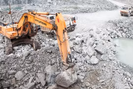 Finnish fund buys more shares of mining company