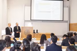 Workshop gathers young Vietnamese intellectuals in Czech Republic 