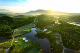 Ba Na Hills Golf Club wins two prizes at World Golf Awards