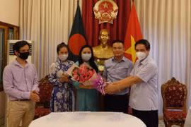 Liaison board for Vietnamese community in Bangladesh makes debut