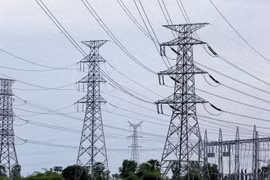 75 pct of Cambodian households access national power grid 
