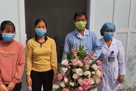 Last COVID-19 patient in Vietnam allowed to leave hospital