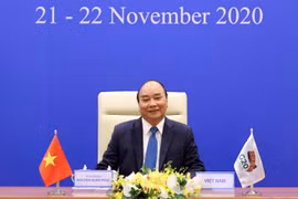 PM Nguyen Xuan Phuc attends virtual G20 Summit