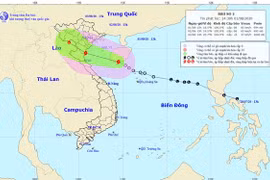Storm Sinlaku enters East Sea, downpours occur in northern, central regions