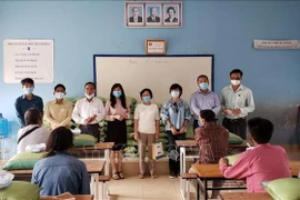 COVID-19: More relief provided to Vietnamese-Cambodian families