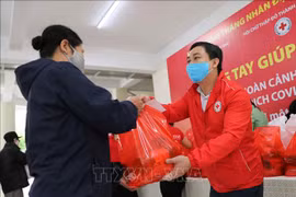 “Humanitarian market” opens for people affected by COVID-19