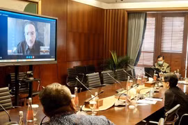 Indonesian, Malaysian discuss cooperation against COVID-19 
