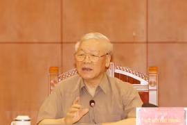 Corruption fight must put common interest above all: Top leader