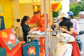 Moon cake market competition heats up